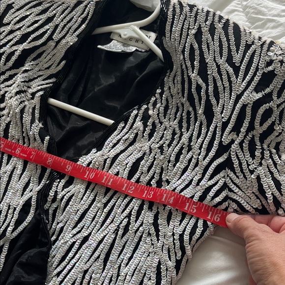 80s Vintage Nipon Night Women's Black and White sequin detailed Blazer - Picture 11 of 15